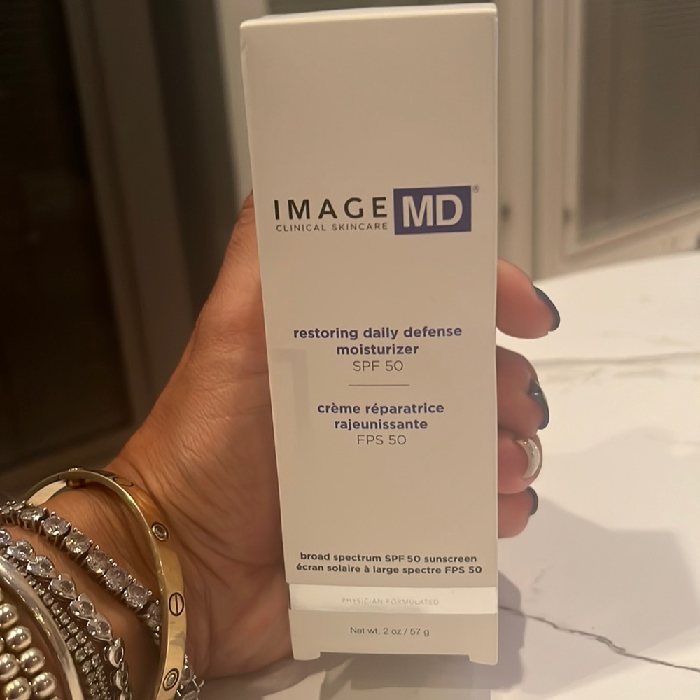Image clinical skincare restoring daily defense moisturizer